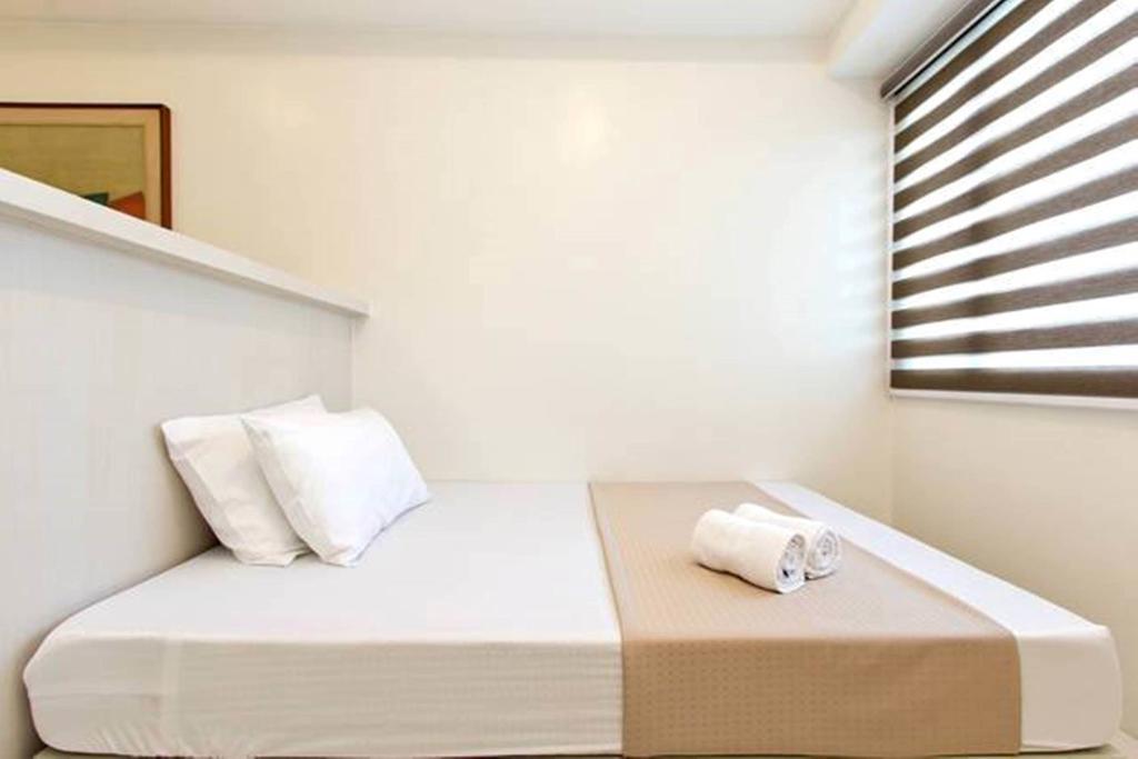 Condo Studio Luxe In Princeton Residences Manila Phòng bức ảnh