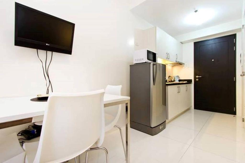 Condo Studio Luxe In Princeton Residences Manila Phòng bức ảnh